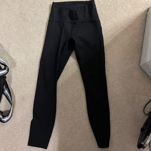 Lululemon high waisted side mesh 25” black leggings